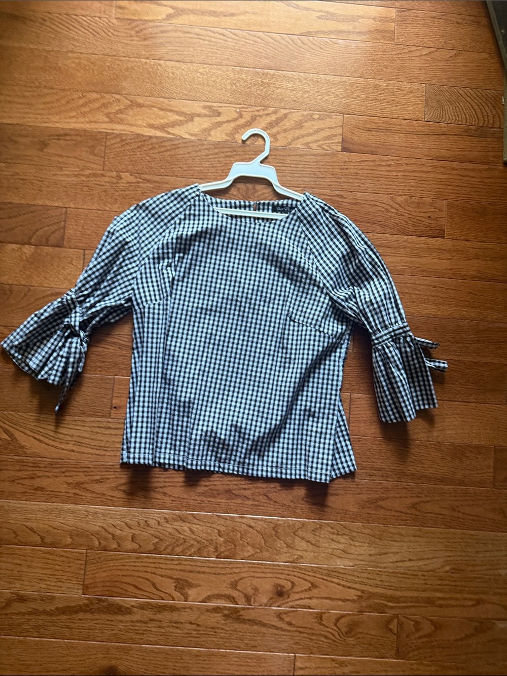 Velvet Heart Black & White Gingham Bell Sleeve Top
